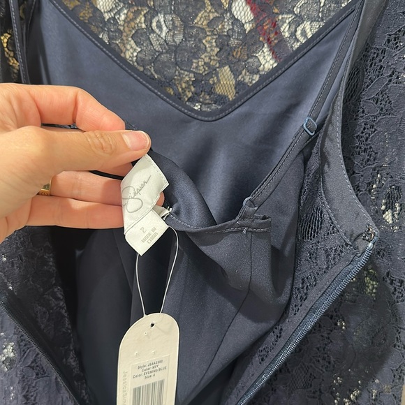 Sleeve Tiered Navy Lace - Picture 7 of 12